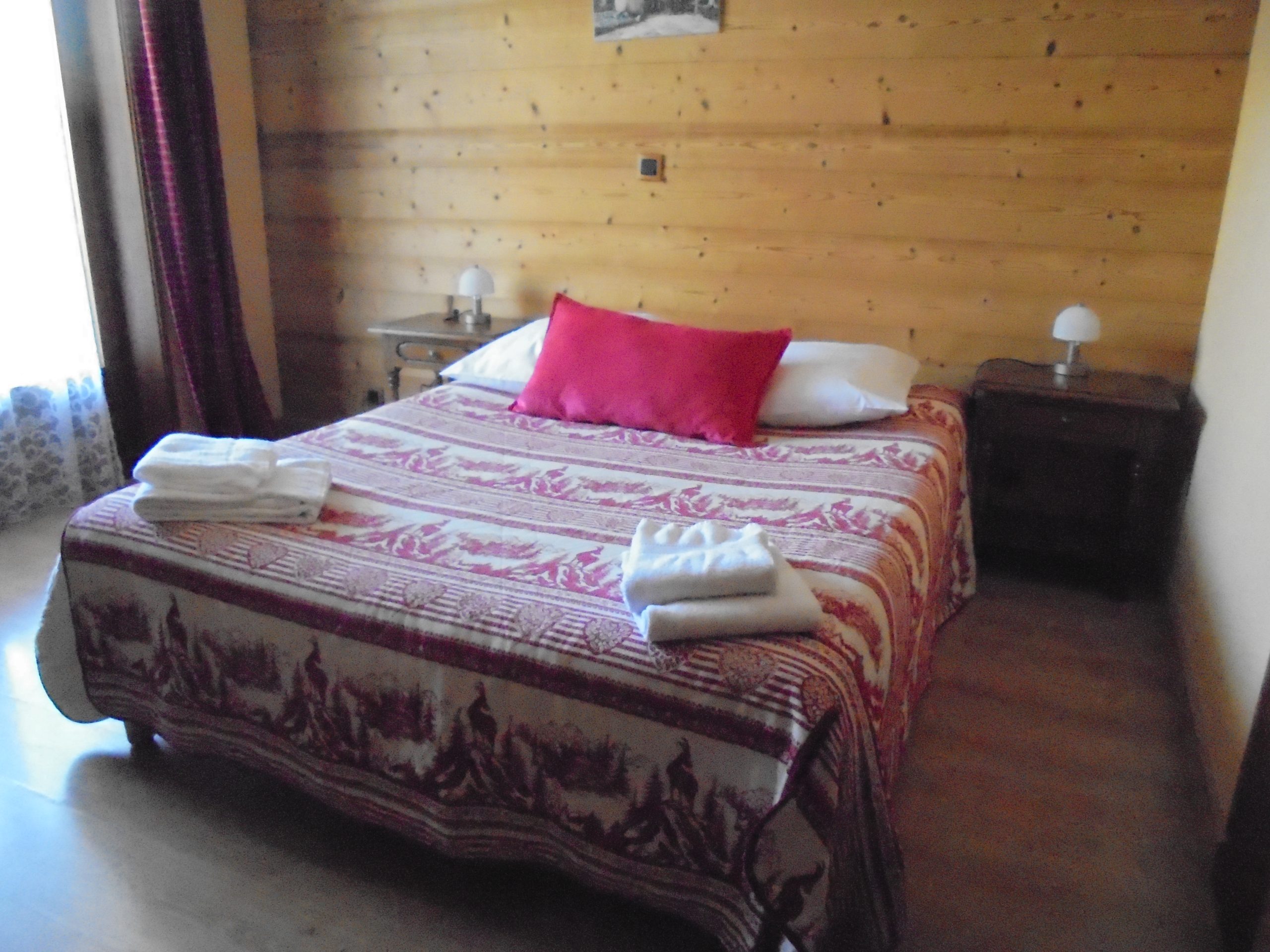 Chambre premium 1 - hotel les touristes